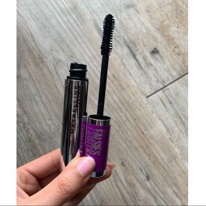 Maybelline Falsies Lash Lift Washable Mascara
